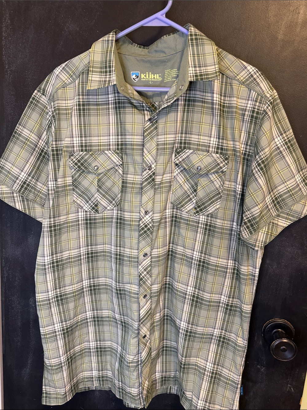 KUHL Eluxur Men's Short Sleeve Plaid Snap Button Hiking Shirt Green Large